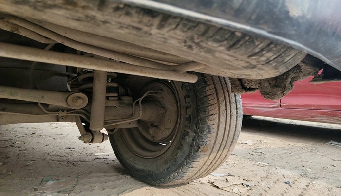 2010 Maruti Eeco 5 STR WITH A/C+HTR, Petrol, Manual, 1,15,733 km, tyre