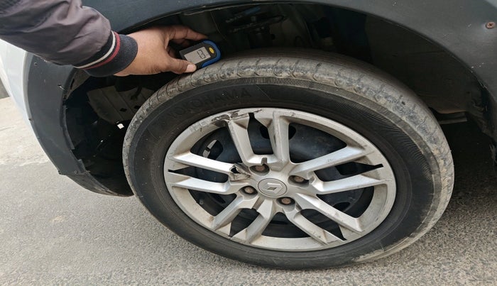 2022 Renault TRIBER RXT, Petrol, Manual, 76,145 km, tyre