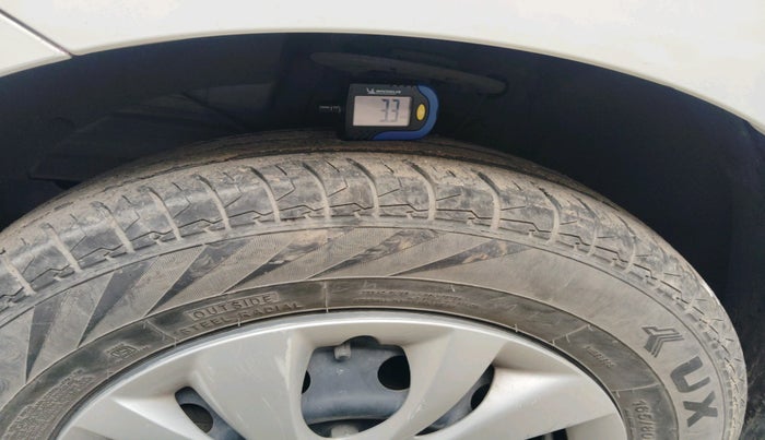 2022 Maruti Swift VXI AMT, Petrol, Automatic, 38,566 km, tyre