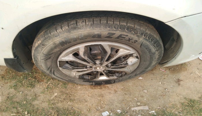 2015 Maruti Swift Dzire LDI, Diesel, Manual, 85,531 km, tyre