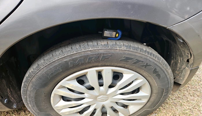 2016 Maruti Swift VXI, Petrol, Manual, 79,655 km, tyre