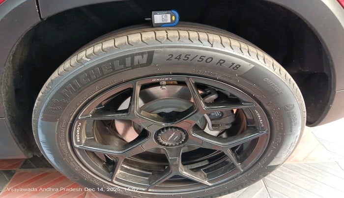 2022 Mercedes Benz GLB  220d Progressive Line, Diesel, Automatic, 16,181 km, tyre