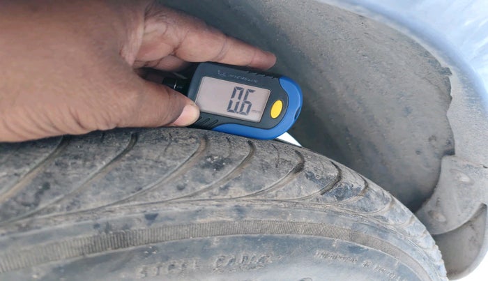 2011 Hyundai i20 SPORTZ 1.2, Petrol, Manual, 50,820 km, tyre