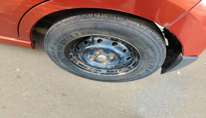 2011 Maruti A Star VXI, Petrol, Manual, 69,421 km, tyre