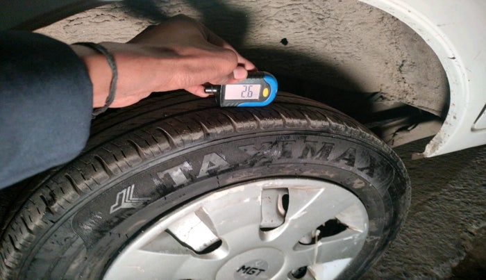 2019 Maruti Eeco 5 STR WITH A/C+HTR CNG, Petrol, Manual, 74,242 km, tyre