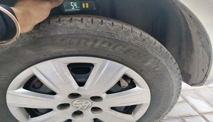 2012 Volkswagen Polo COMFORTLINE 1.2L PETROL, Petrol, Manual, 58,398 km, tyre