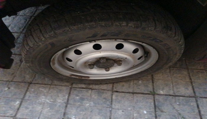 2014 Maruti Wagon R 1.0 LXI, Petrol, Manual, 65,773 km, tyre