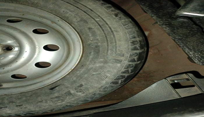 2014 Maruti Wagon R 1.0 LXI, Petrol, Manual, 65,773 km, tyre