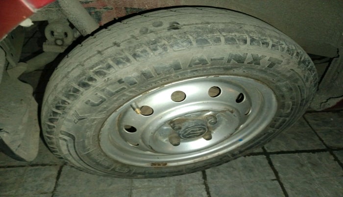 2014 Maruti Wagon R 1.0 LXI, Petrol, Manual, 65,773 km, tyre