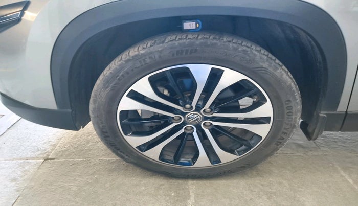 2021 MG HECTOR SHARP 1.5 PETROL CVT, Petrol, Automatic, 41,861 km, tyre