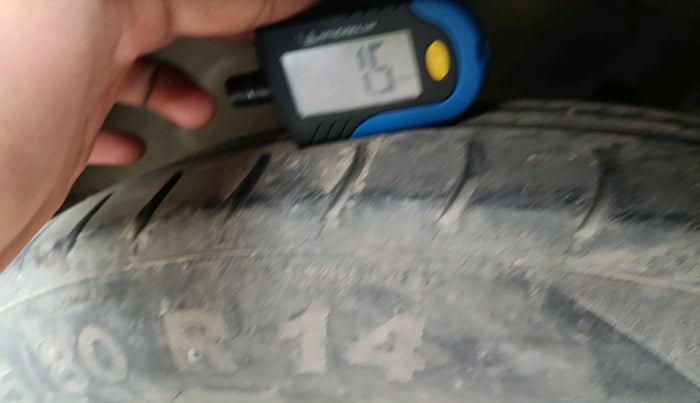 2017 Maruti Dzire VXI, Petrol, Manual, 81,263 km, tyre