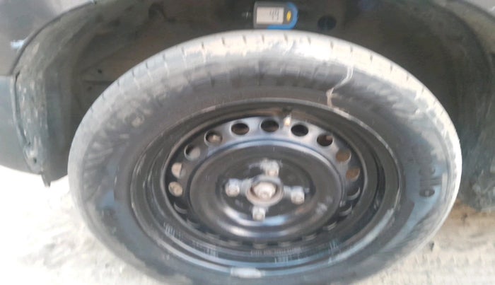 2021 Maruti S PRESSO VXI, Petrol, Manual, 75,315 km, tyre