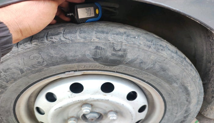 2013 Hyundai i10 ERA 1.1, Petrol, Manual, 1,16,355 km, tyre