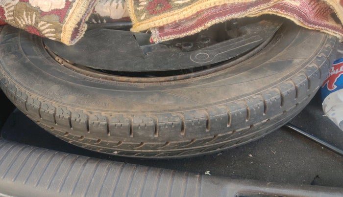 2011 Hyundai Santro Xing GL LPG, Petrol, Manual, 1,10,467 km, tyre