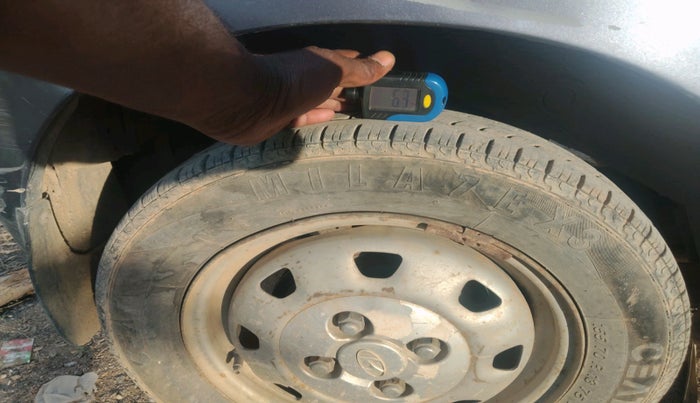 2011 Hyundai Santro Xing GL LPG, Petrol, Manual, 1,10,467 km, tyre