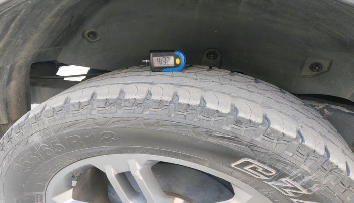 2020 Mahindra Thar LX PETROL HT 4WD AT, Petrol, Automatic, 33,005 km, tyre