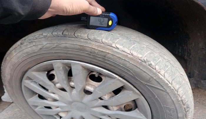 2013 Tata Indica Vista LS QUADRAJET, Diesel, Manual, 1,16,589 km, tyre