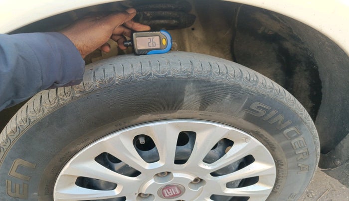 2014 Fiat Punto EVO ACTIVE 1.2, Petrol, Manual, 61,907 km, tyre