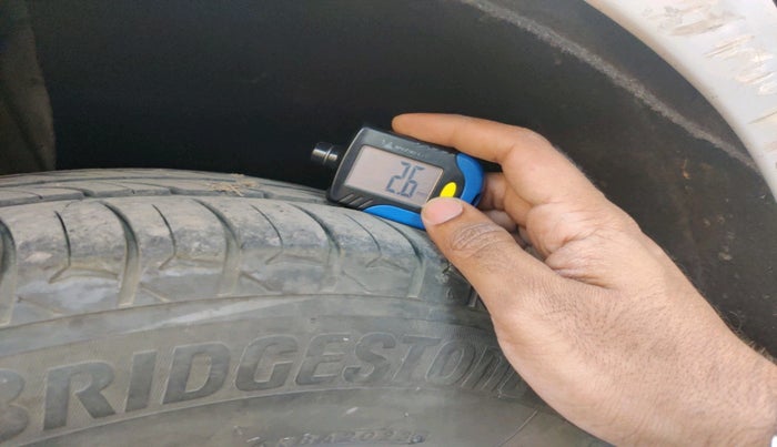 2010 Skoda Laura AMBITION 2.0 TDI CR MT, Diesel, Manual, 81,796 km, tyre