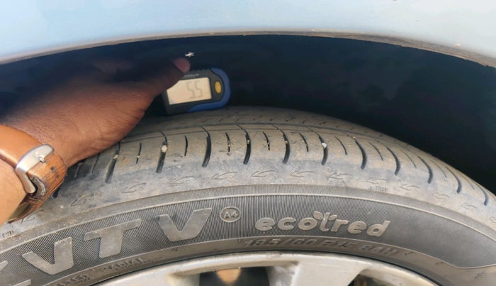 2015 Maruti Ertiga ZDI, Diesel, Manual, 1,60,967 km, tyre