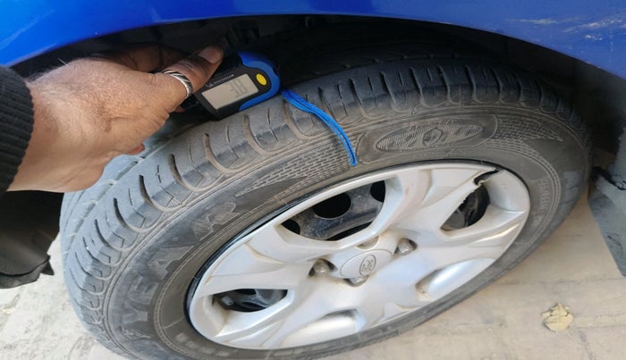 2016 Ford Ecosport TREND 1.5L DIESEL, Diesel, Manual, 82,104 km, tyre