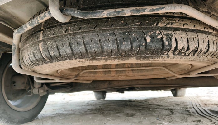 2022 Maruti Ertiga VXI CNG, Petrol, Manual, 27,764 km, tyre