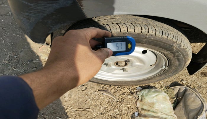 2010 Tata Nano LX, Petrol, Manual, 21,974 km, tyre