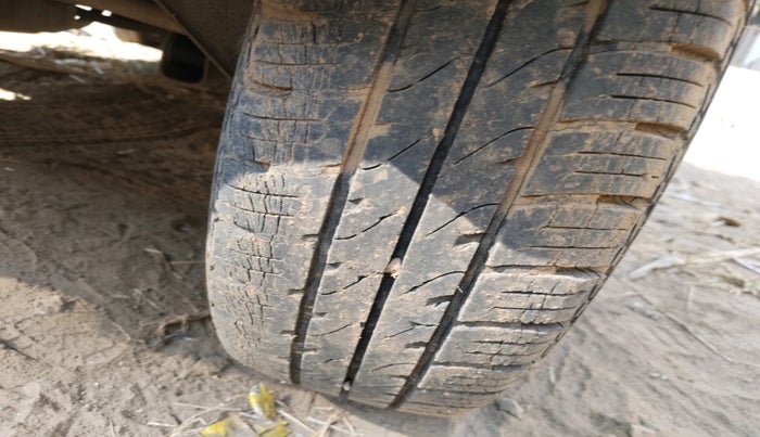 2010 Tata Nano LX, Petrol, Manual, 21,974 km, tyre