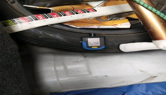 2013 Honda Brio S MT, Petrol, Manual, 79,212 km, tyre