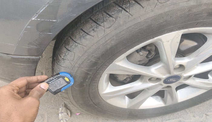 2018 Ford Ecosport TITANIUM 1.5L DIESEL, Diesel, Manual, 1,25,219 km, tyre