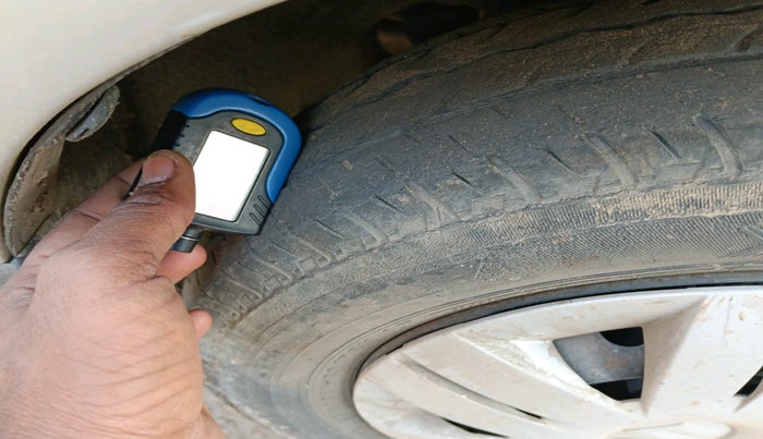 2013 Maruti Alto 800 LX, Petrol, Manual, 59,876 km, tyre