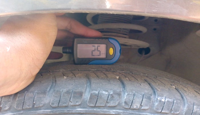 2018 Maruti Swift ZDI AMT, Diesel, Automatic, 70,971 km, tyre