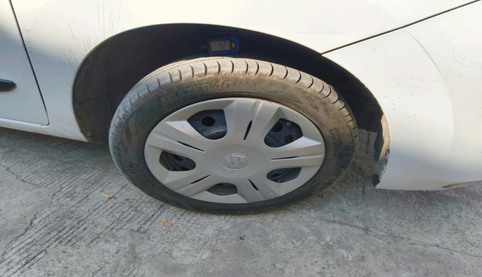 2016 Maruti Wagon R 1.0 VXI, Petrol, Manual, 1,17,500 km, tyre