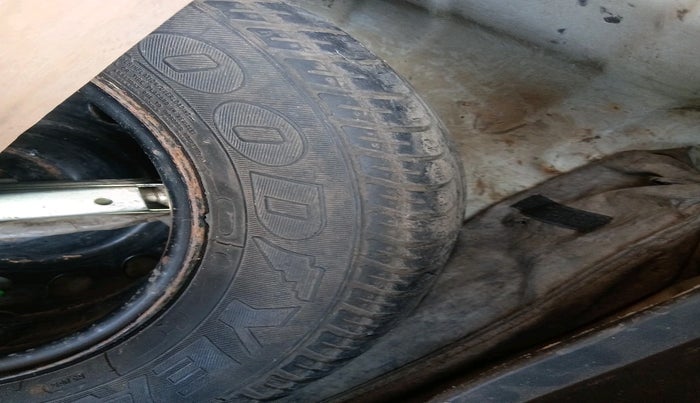 2012 Hyundai i20 SPORTZ 1.4 CRDI, Diesel, Manual, 1,04,967 km, tyre