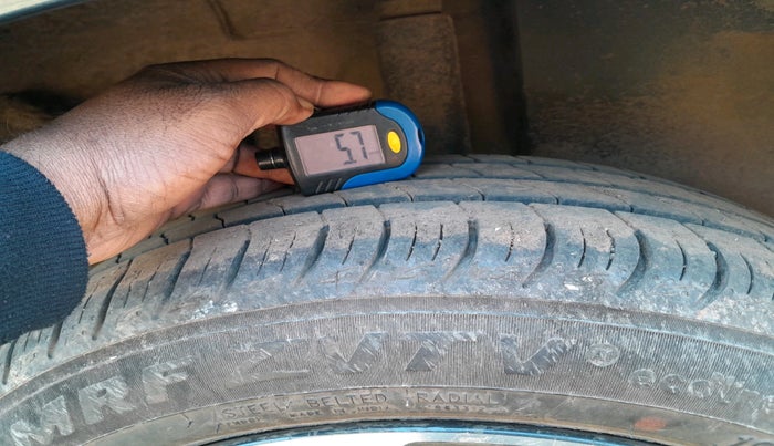 2021 Tata ALTROZ XZ PETROL, Petrol, Manual, 4,140 km, tyre