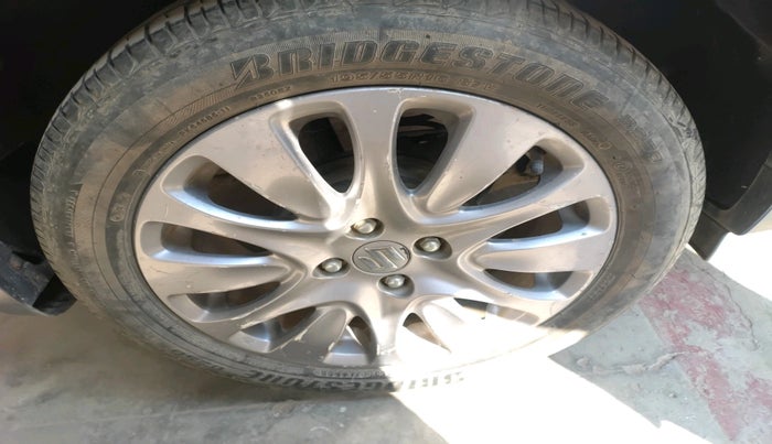 2016 Maruti Baleno ALPHA PETROL 1.2, Petrol, Manual, 58,209 km, tyre