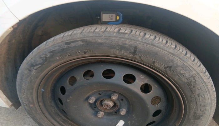 2021 Tata ALTROZ XT PETROL, Petrol, Manual, 42,446 km, tyre