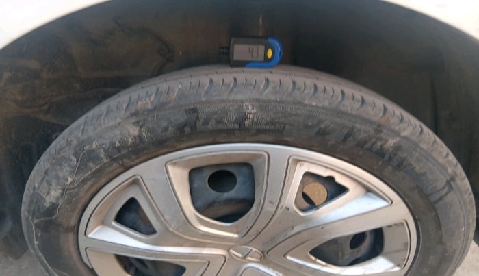 2021 Tata ALTROZ XT PETROL, Petrol, Manual, 42,446 km, tyre