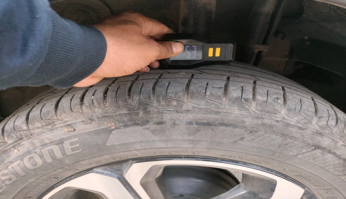 2022 Tata NEXON XZA PLUS (HS) PETROL, Petrol, Automatic, 28,275 km, tyre