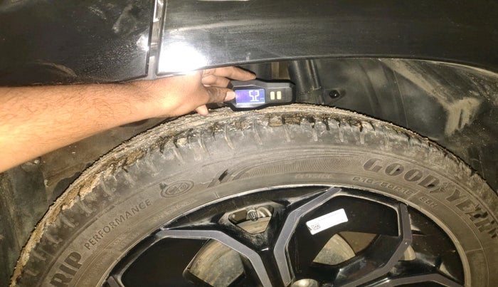 2024 Tata Curvv Accomplished S 1.2 Petrol 7DCA, Petrol, Automatic, 11,984 km, tyre