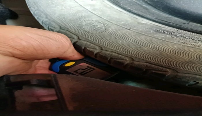 2016 Maruti Wagon R 1.0 VXI, Petrol, Manual, 60,663 km, tyre