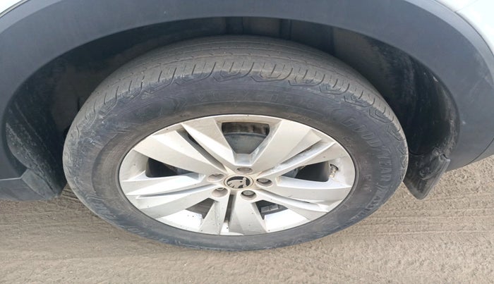 2021 Skoda KUSHAQ AMBITION 1.0L TSI MT, Petrol, Manual, 44,601 km, tyre