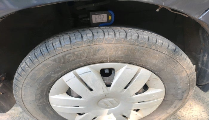 2017 Maruti Alto 800 VXI, Petrol, Manual, 57,428 km, tyre