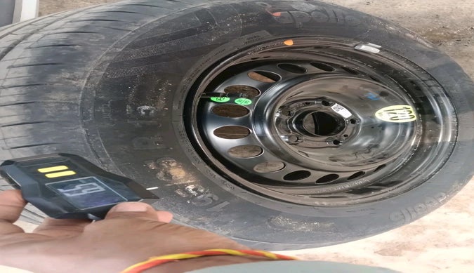 2022 Hyundai VENUE SX 1.0 TURBO IMT, Petrol, Manual, 25,335 km, tyre