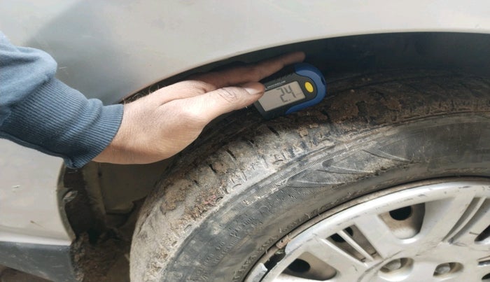 2011 Maruti A Star LXI, Petrol, Manual, 71,813 km, tyre