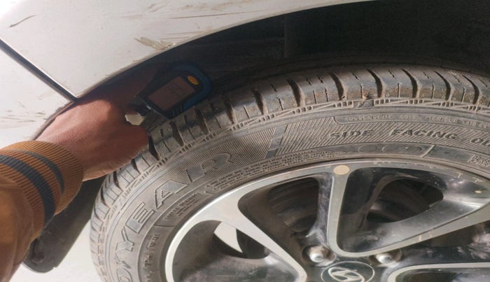 2017 Hyundai Grand i10 ASTA 1.2 KAPPA VTVT, Petrol, Manual, 23,316 km, tyre