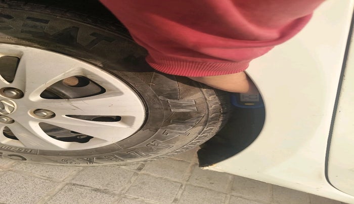 2011 Hyundai i10 SPORTZ 1.2, Petrol, Manual, 87,818 km, tyre