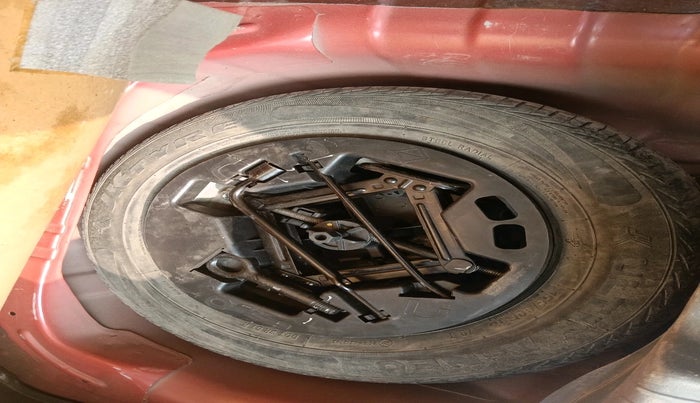 2011 Hyundai i10 ERA 1.1, Petrol, Manual, 53,483 km, tyre