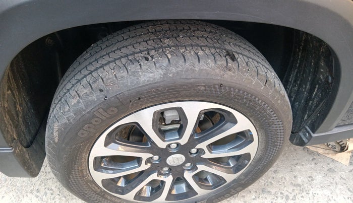 2024 Maruti Grand Vitara SIGMA SMART HYBRID, Petrol, Manual, 12,046 km, tyre