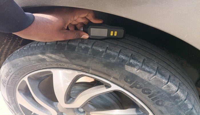 2021 Maruti Baleno ZETA PETROL 1.2, Petrol, Manual, 77,242 km, tyre